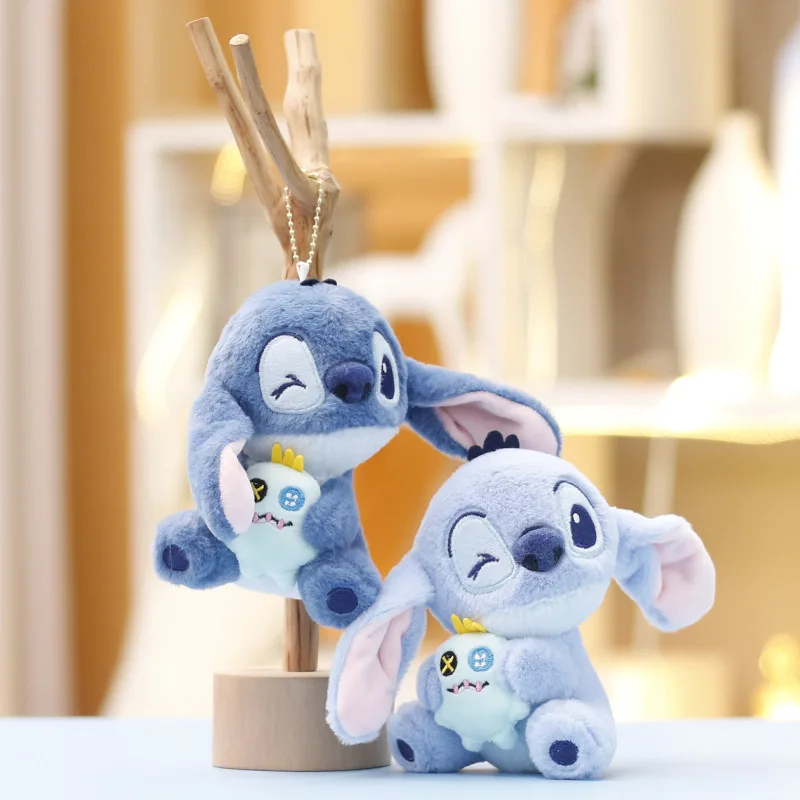 

Плюшевая игрушка Disney Stitch, милая плюшевая кукла с наклонной головой, очаровательный брелок для сумки, подарок на день рождения/Рождество