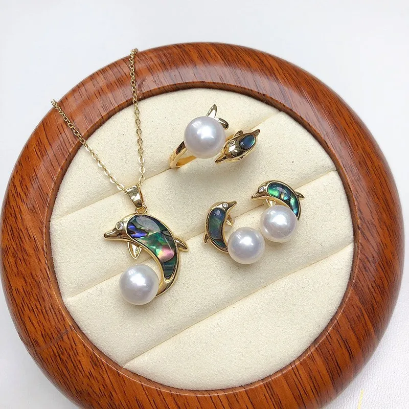 

New Abalone Shell Freshwater Pearl Three-Piece Set Versatile Fashion Dolphin Jewelry Niche Design Pearl Set