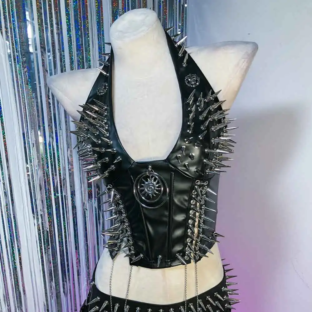 

Готический топ ручной работы для подростков в стиле Y2K, панк-рок, DIY, эко, для e-girls, кавай, харадзюку, 90-х, гранж, с заклепками и шипами, эмо