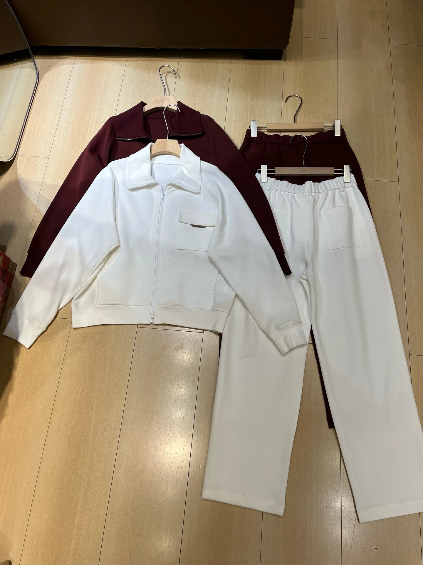 Ladies Daily Casual Two Piece Suit, Lapel Full Zip Pocket Jacket Straight Leg Long Pants Matching Outfit