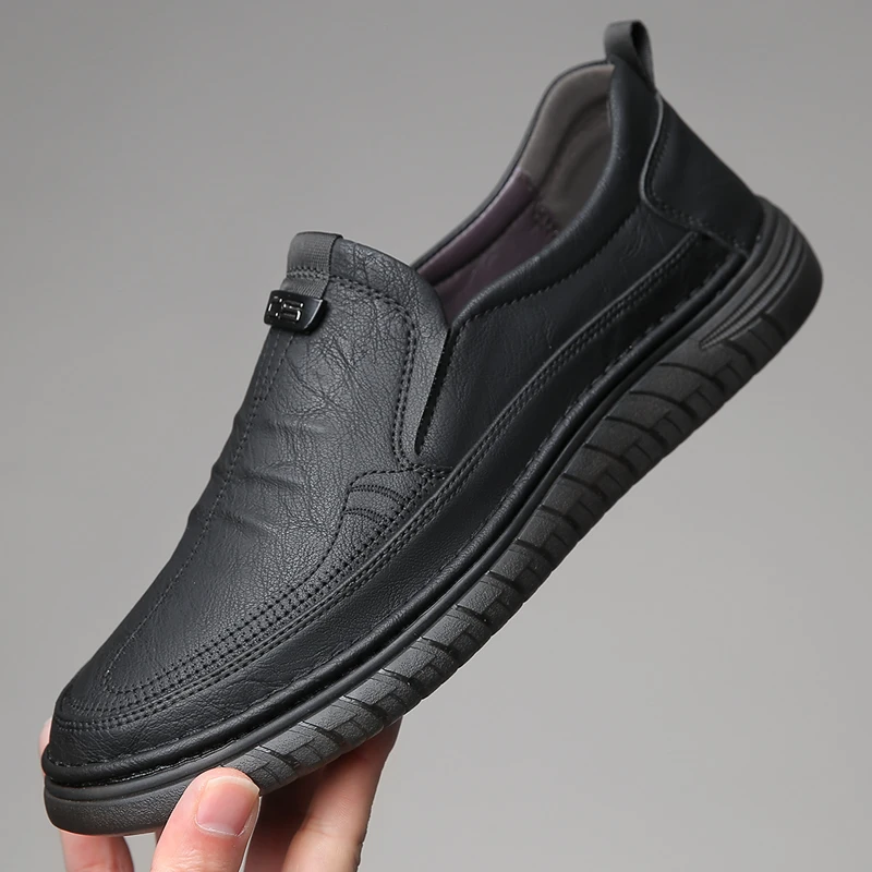 Herren-Slipper zum Hineinschlüpfen für den Alltag, leichte, bequeme Schuhe mit flexibler Sohle und atmungsaktivem Obermaterial, perfekt für – Detail 1