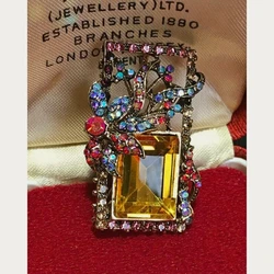 Gorgeous Vintage Style Baguette Citrine Yellow Glass Crystal Flower Brooch Pin