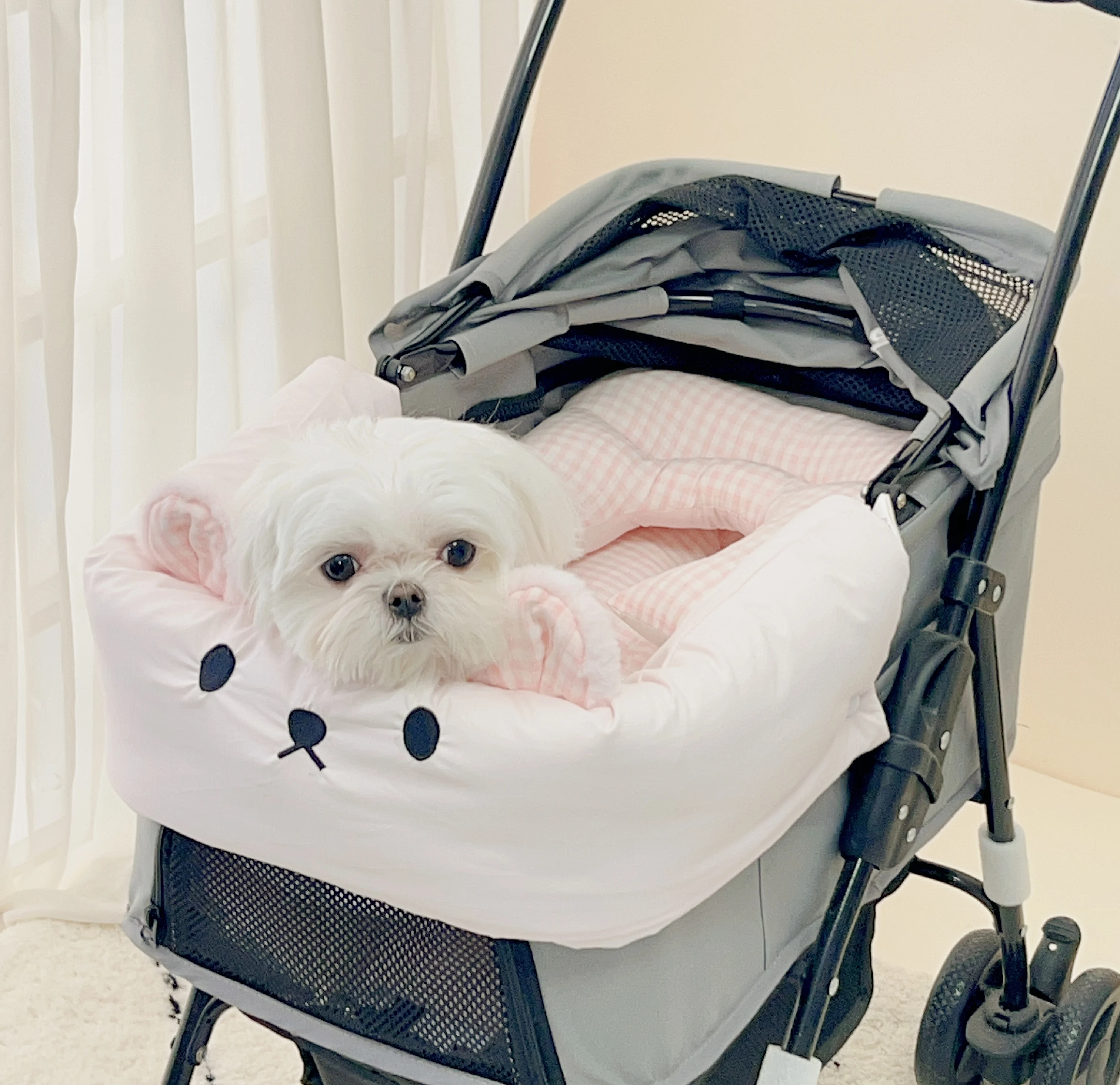 Integrierter Katzen-und Hunde wagen