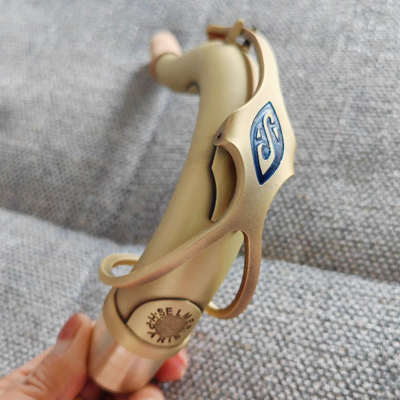 

Saxophone antique curved neck tenor curved neck sound is good