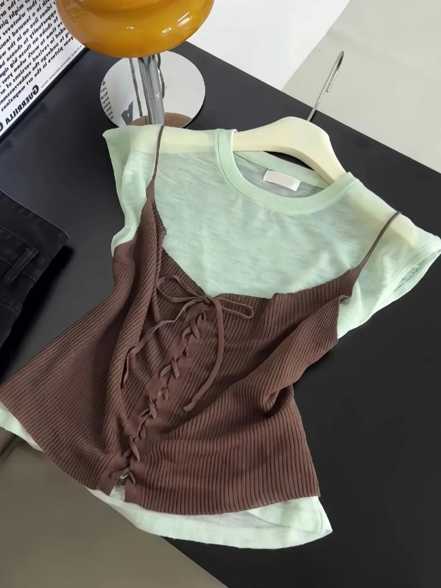 

Летний модный женский комплект из двух предметов: трикотажный пуловер с круглым вырезом и коротким рукавом из ледяного шелка, облегающий, для повседневной носки, приятный к коже