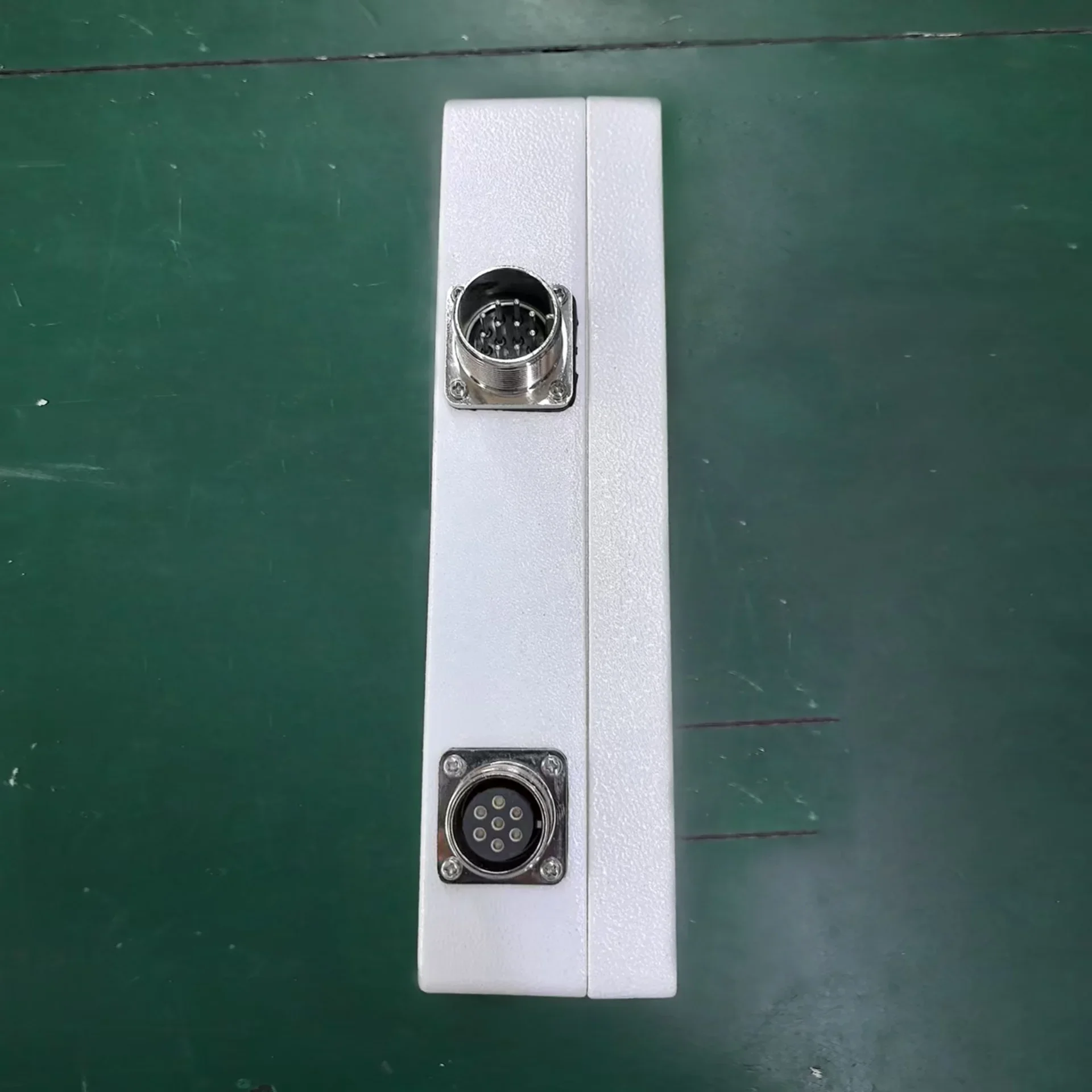 

Золотой продавец Датчик глубины фрезерного станка Wirtgen 2075279 W2000 W1900 W2100