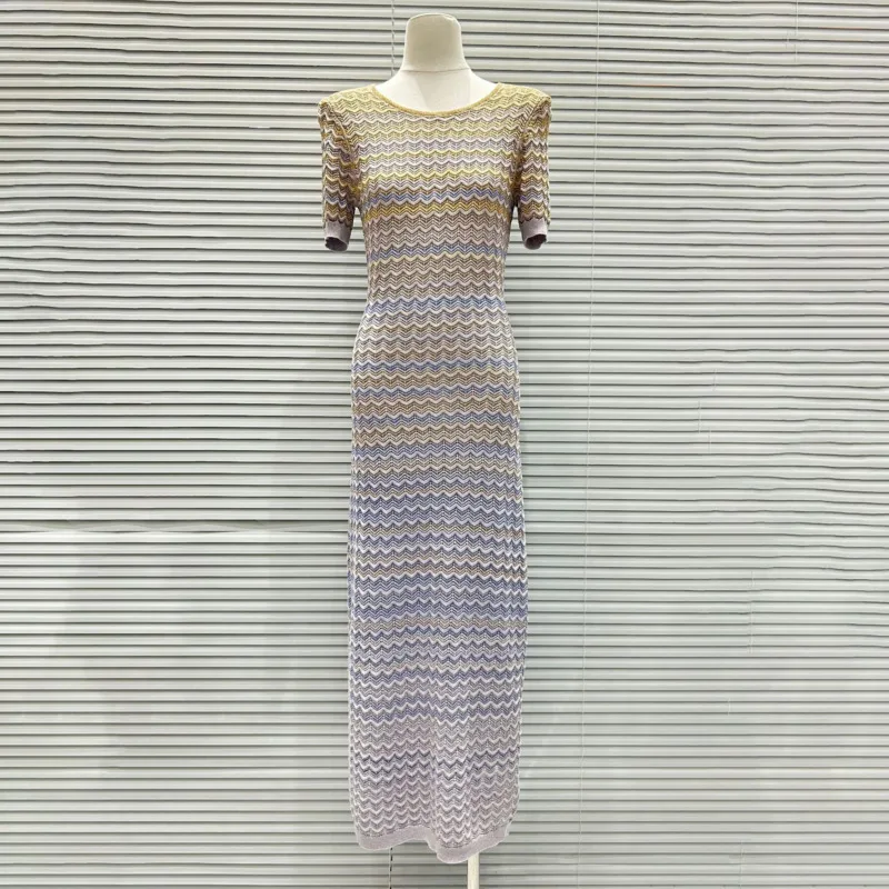 CHUJIE 2025 サマーニットワンピース |   カラーグラデーションデザインラウンドネックスリムフィットTシャツドレス |   ファッションレディースドレス