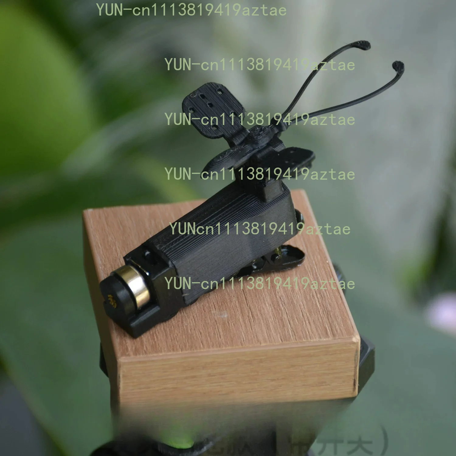 Mini Automatic Butterfly Opener Simulates Active Butterfly Wings with Battery and Hair Clip for DIY Specimen Decoration