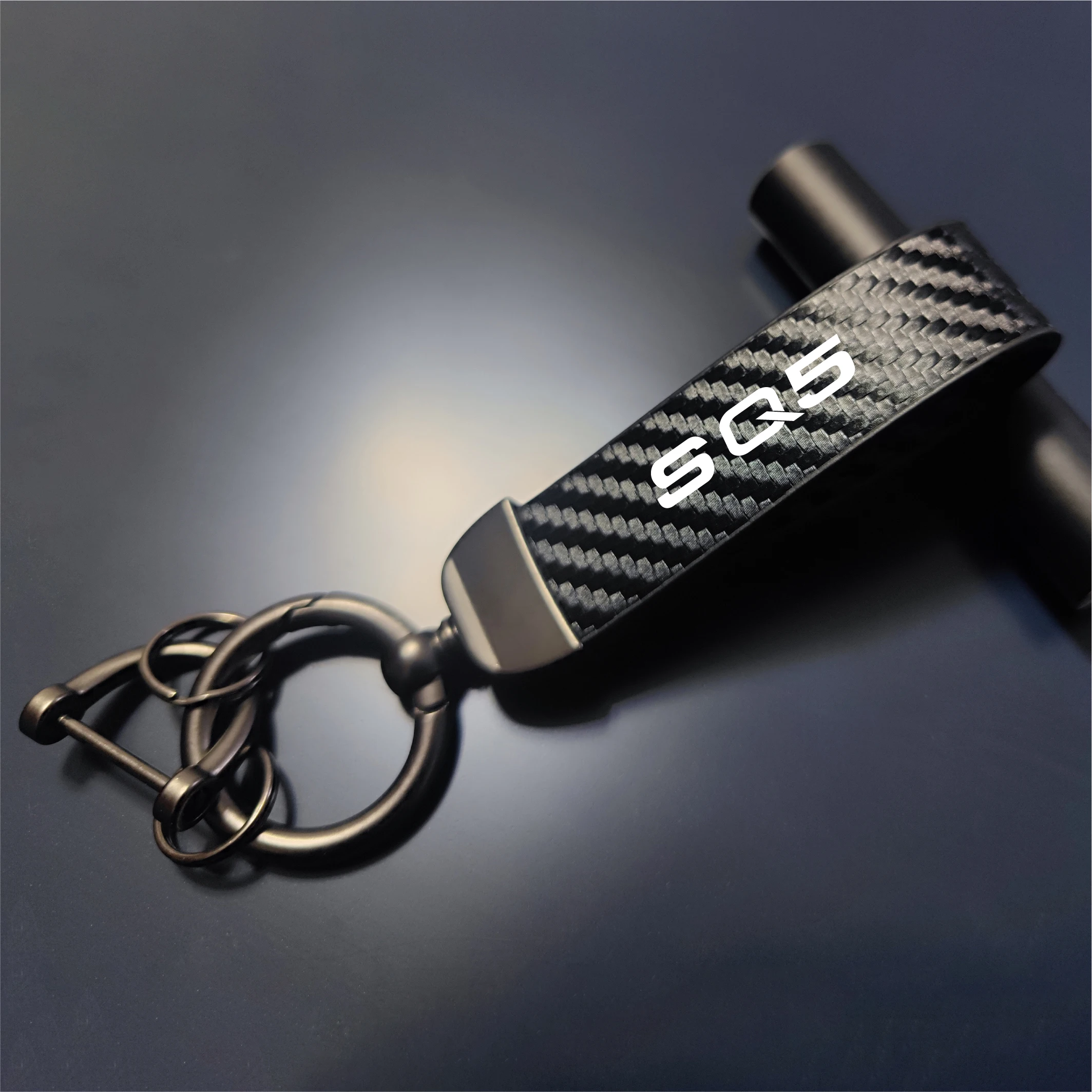 

1pc Car Leather Keyring Motorcycle Carbon Fiber Zinc Alloy keychain for S1 S2 S3 S4 S5 S6 S7 S8 SQS SQ7 TTS TT Auto Accessories