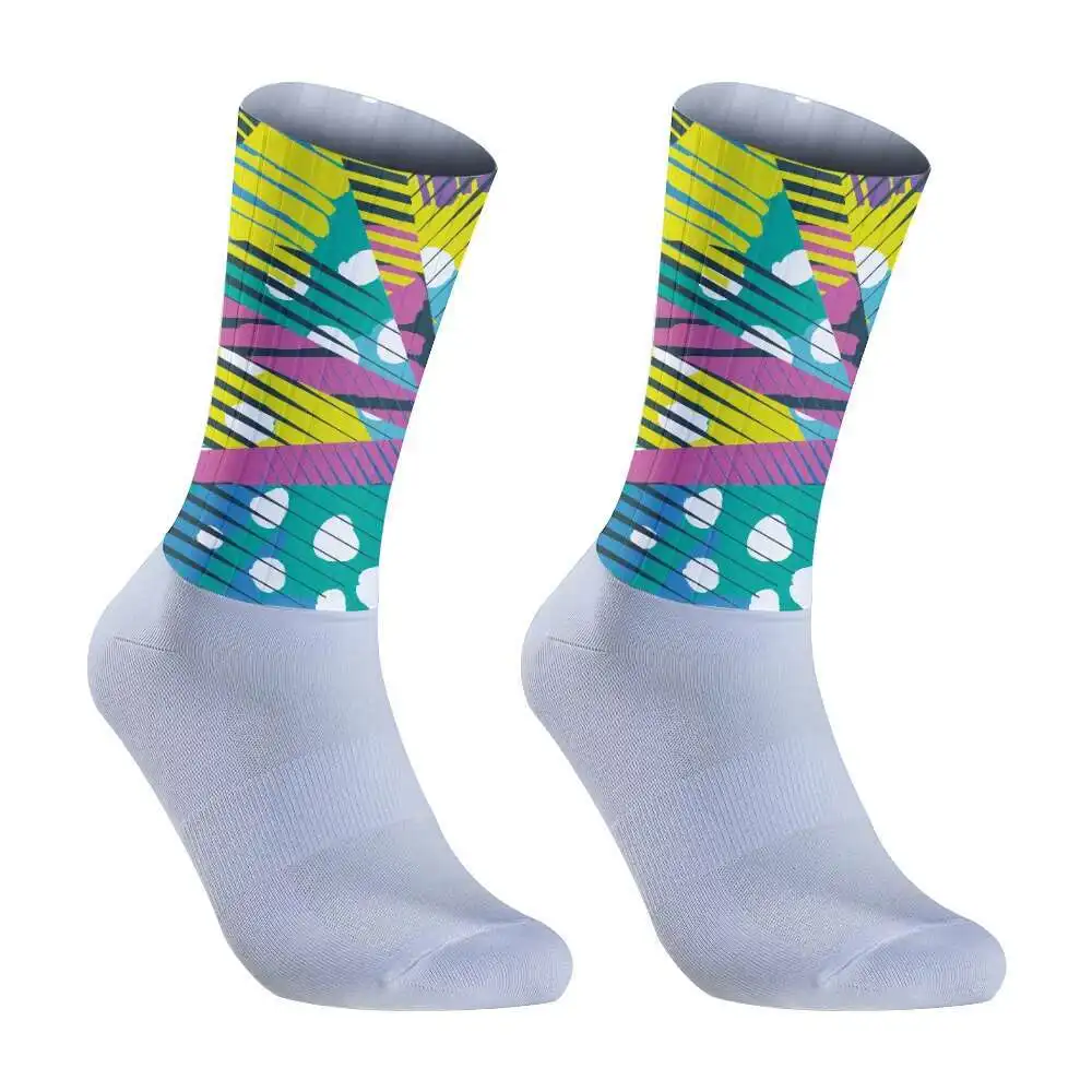 Cycling Aero Socks Socks 2024 New Team Anti Slip Seamless Silicone Pro Running Sport Road Bike Socks ﻿