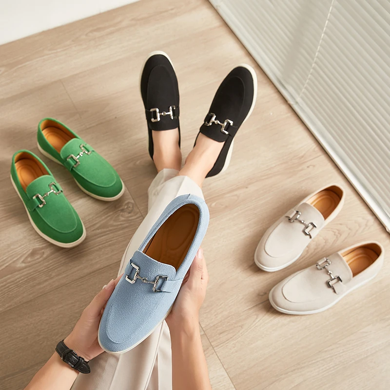 

Classic Men Loafers British Casual Comfortable Lightweight Driving Travel Business Shoes American Gentleman Shoes Men Size 40-46