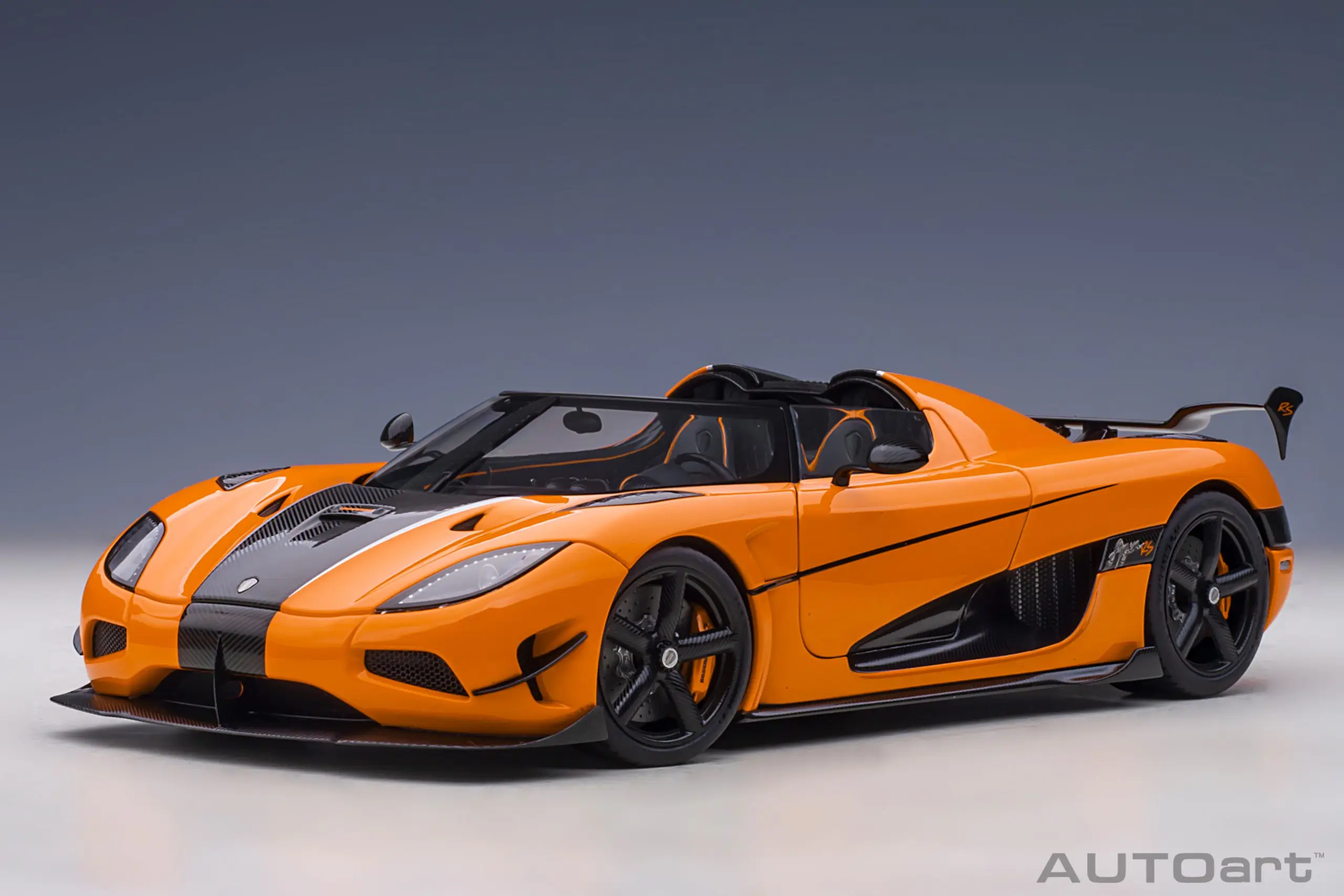 AUTOart 1/18 Koenigsegg Agera RS (قمر فضي/حمر فلفل أحمر/برتقالي مخروطي/قمر سيلف/كربون) نموذج سيارة قابل للجمع