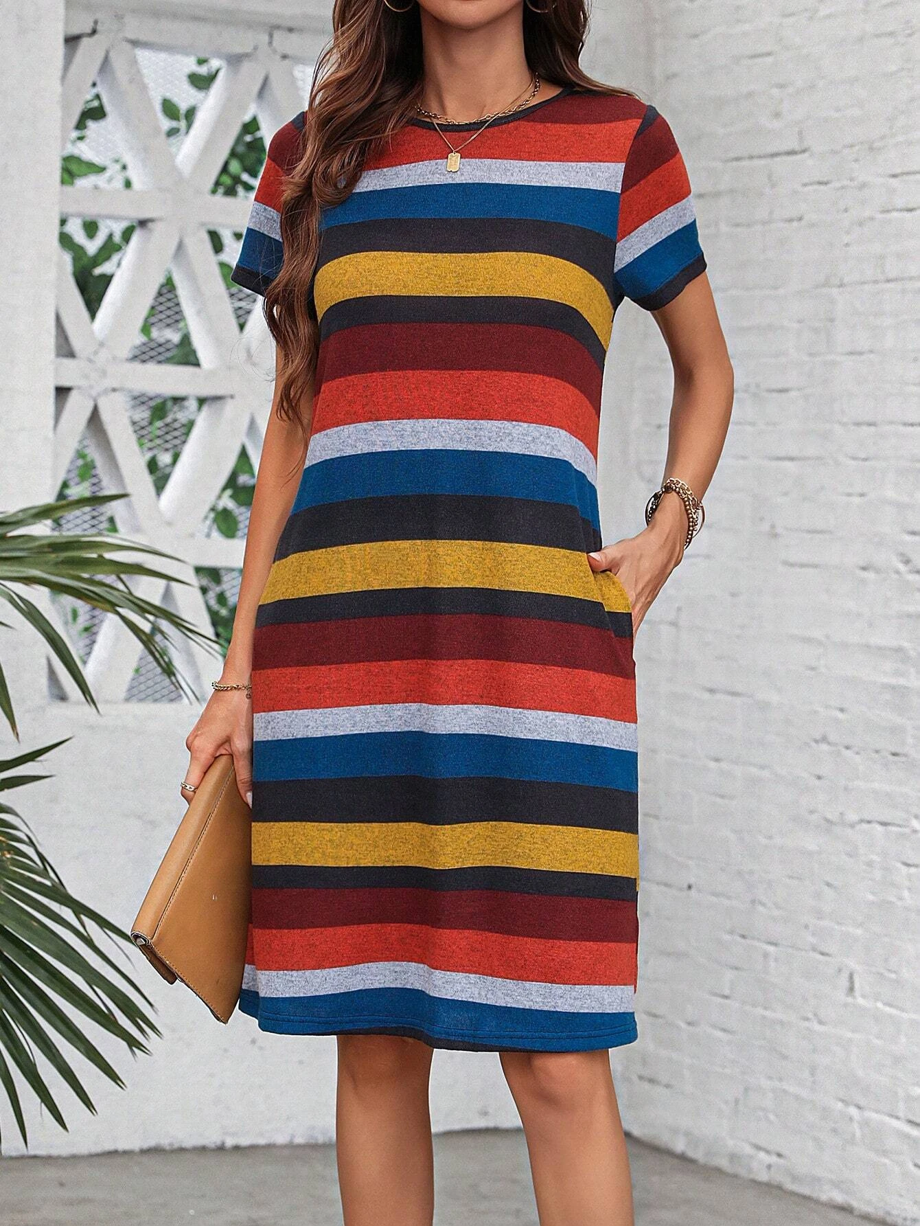 Retro colorful striped short-sleeve round-neck dress for women, casual loose-fit slimming T-shirt dress with pockets, mid-length