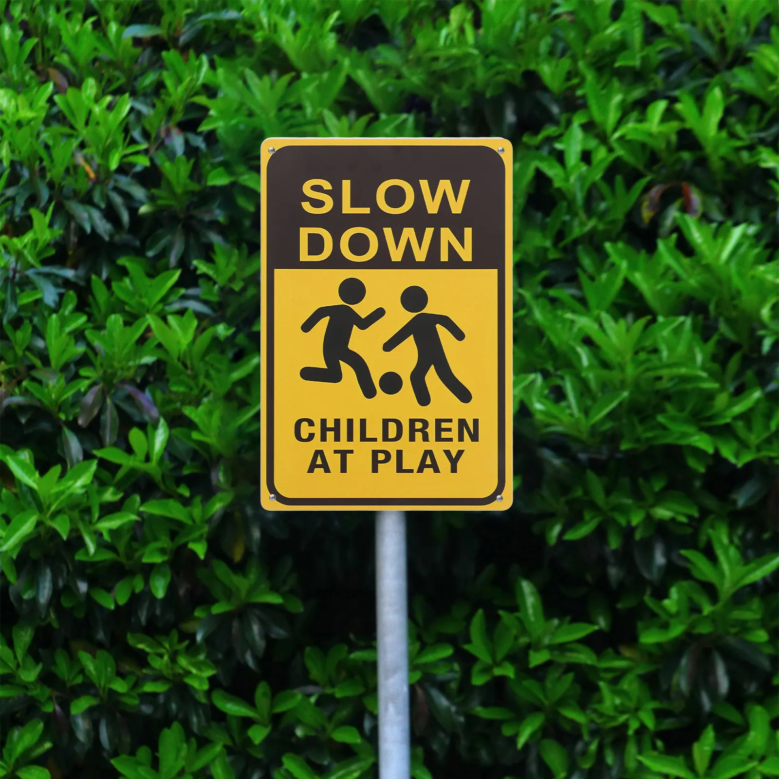 2Pcs Children At Play Safety Warning Signs Bright Metal Slow Down Signs for Street Lawn Neighborhoods Traffic Safety