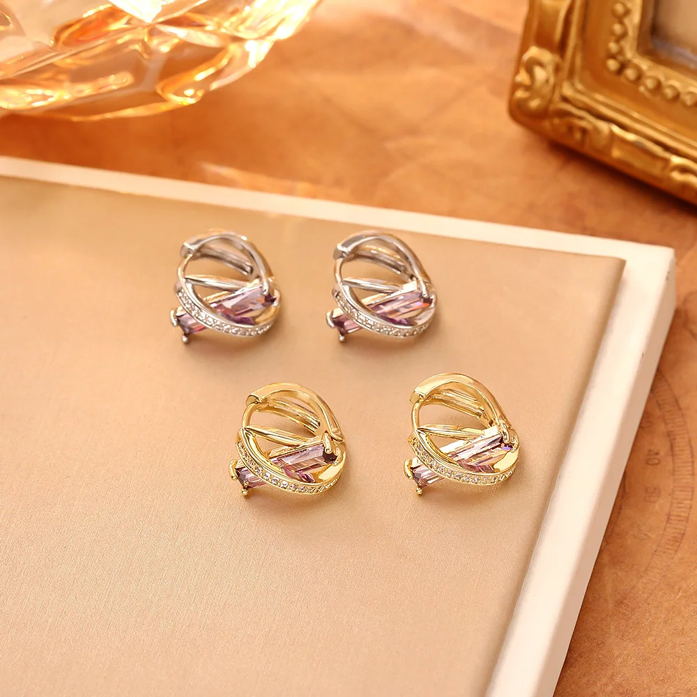 

Fashionable and exquisite ultra-shiny zircon cross earrings niche light luxury high-end earrings exquisite small earrings