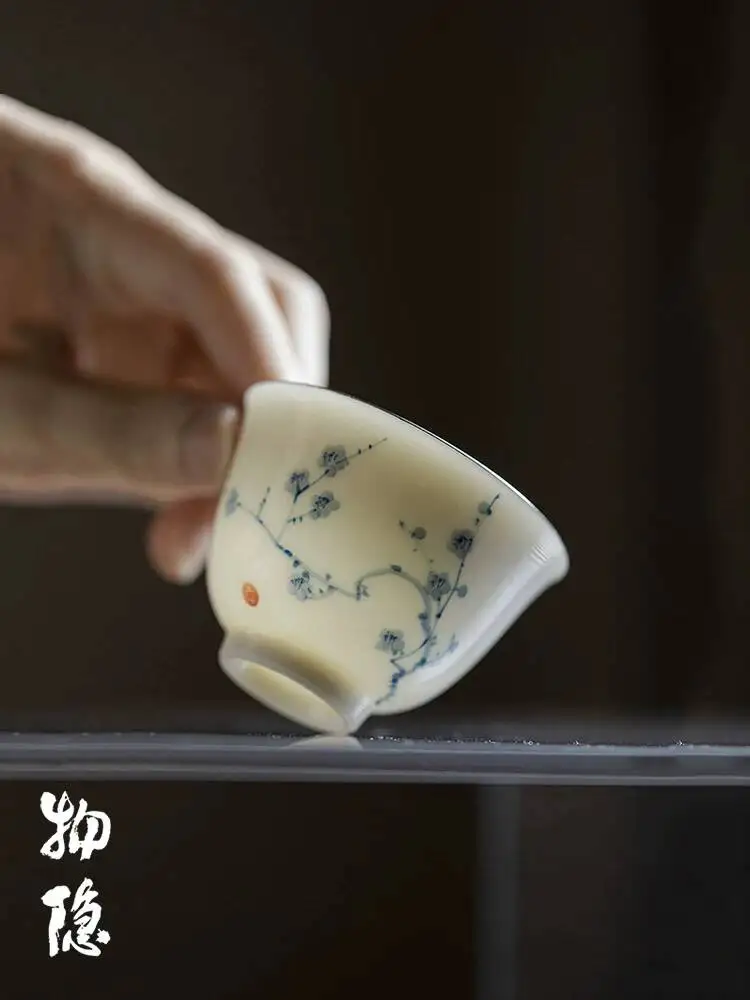 Wuyintang Jade Clay Thin Walled Cup Blue And White Hand Painted Junmei Fuling Cup With Silver Embellished Rim Kung Fu Tea Set