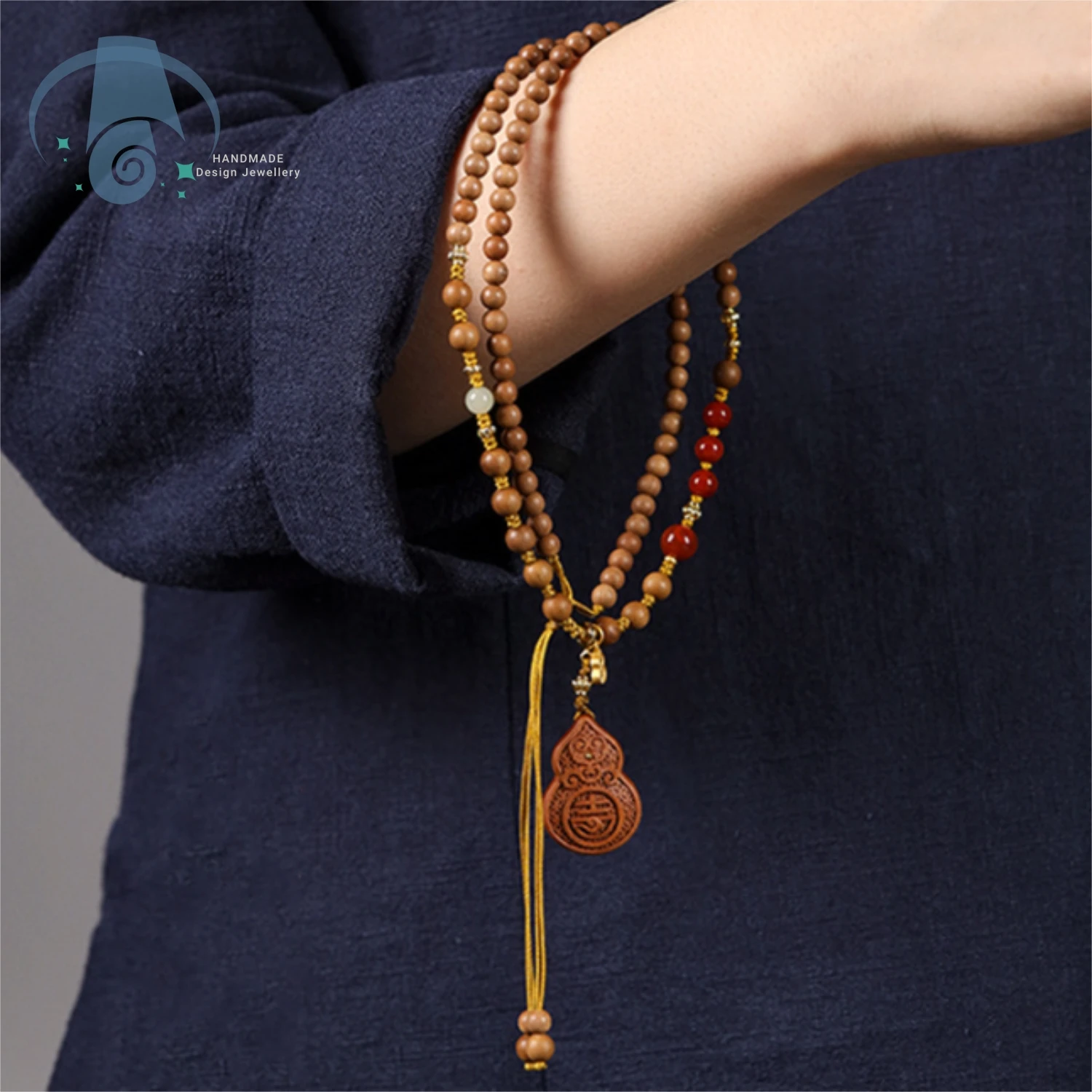 Natural retro simple sandalwood Buddha bead necklace woven gourd phoenix nine pendant men's and women's sweater chain