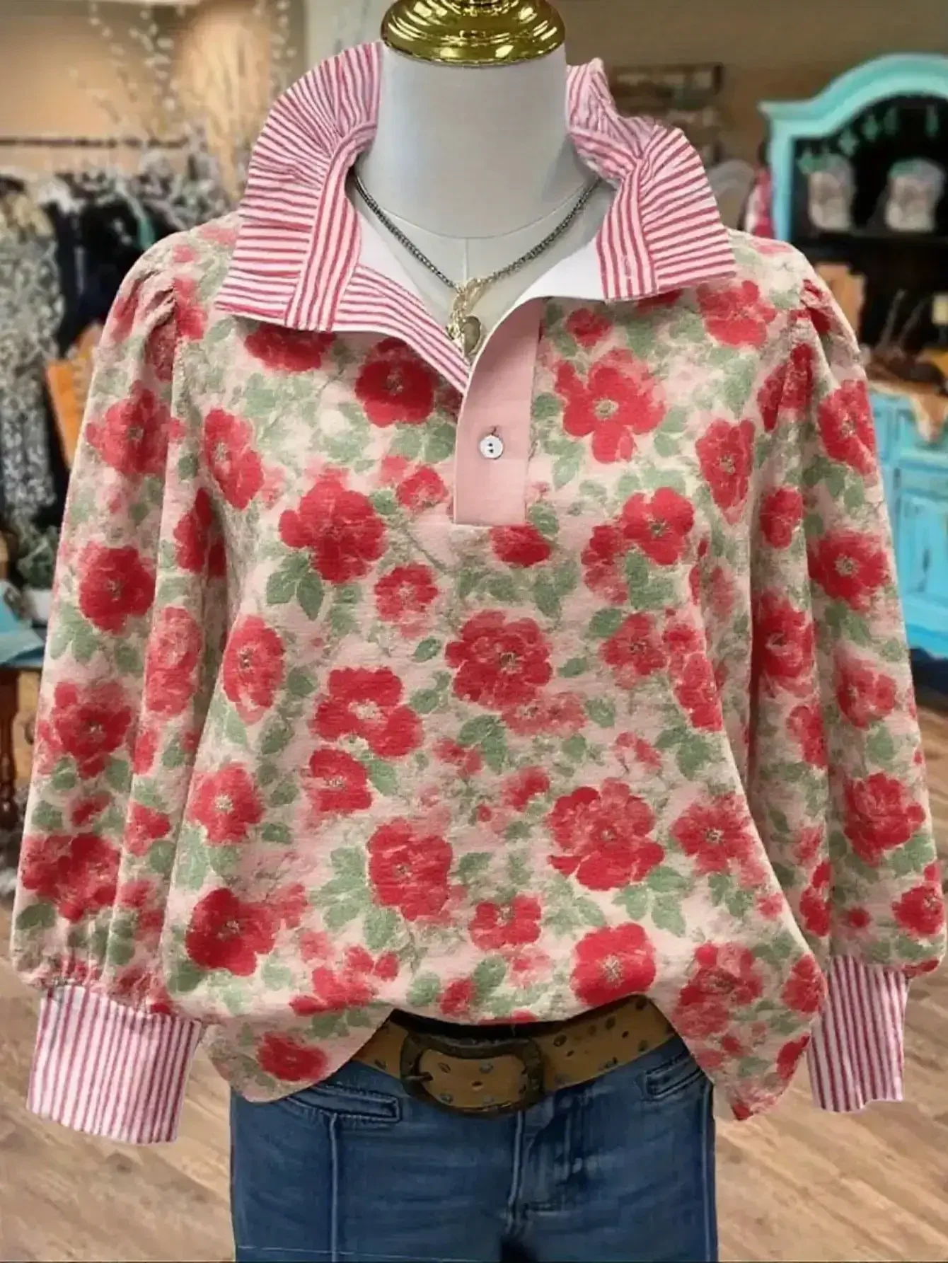 

Women's striped casual fashion shirt, multi-color striped collar, Easy to care for, hand wash/dry clean