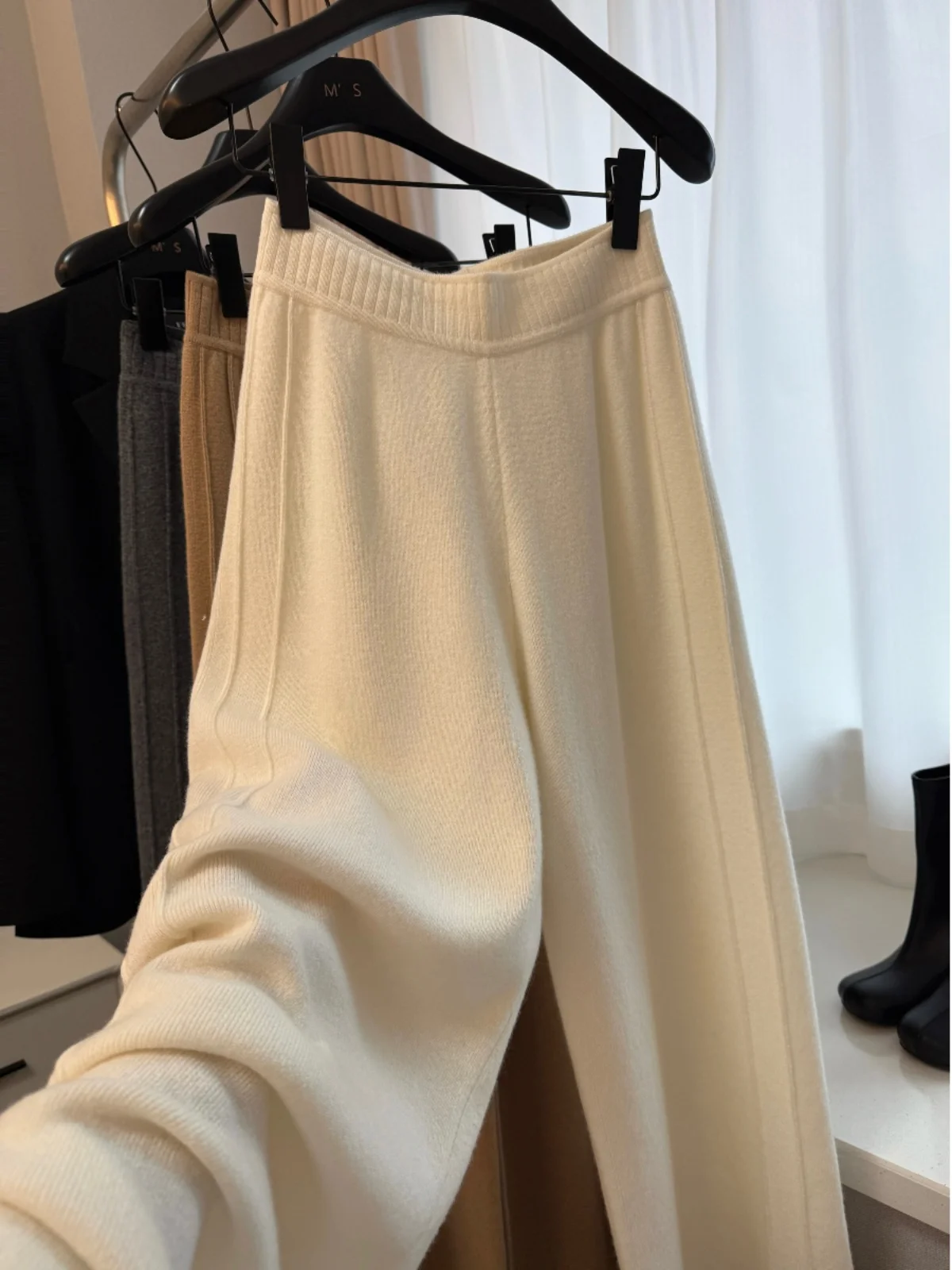 

Утепленные вязаные белые повседневные прямые спортивные брюки для женщин с высокой талией из полиэфирного волокна, однотонные, теплые, для зимы