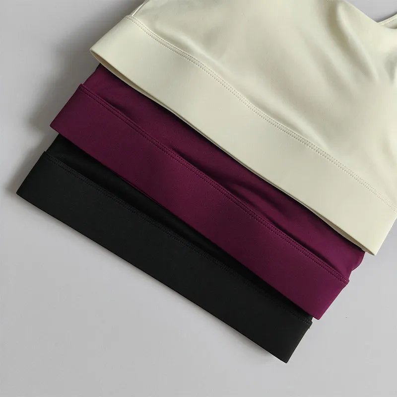 Hochintensiver stoßfester Sport-BH für Frauen, Push-Up, geeignet für Laufen, Yoga, Training, Pilates, mit schrägen Schulterträgern. – Detail 11