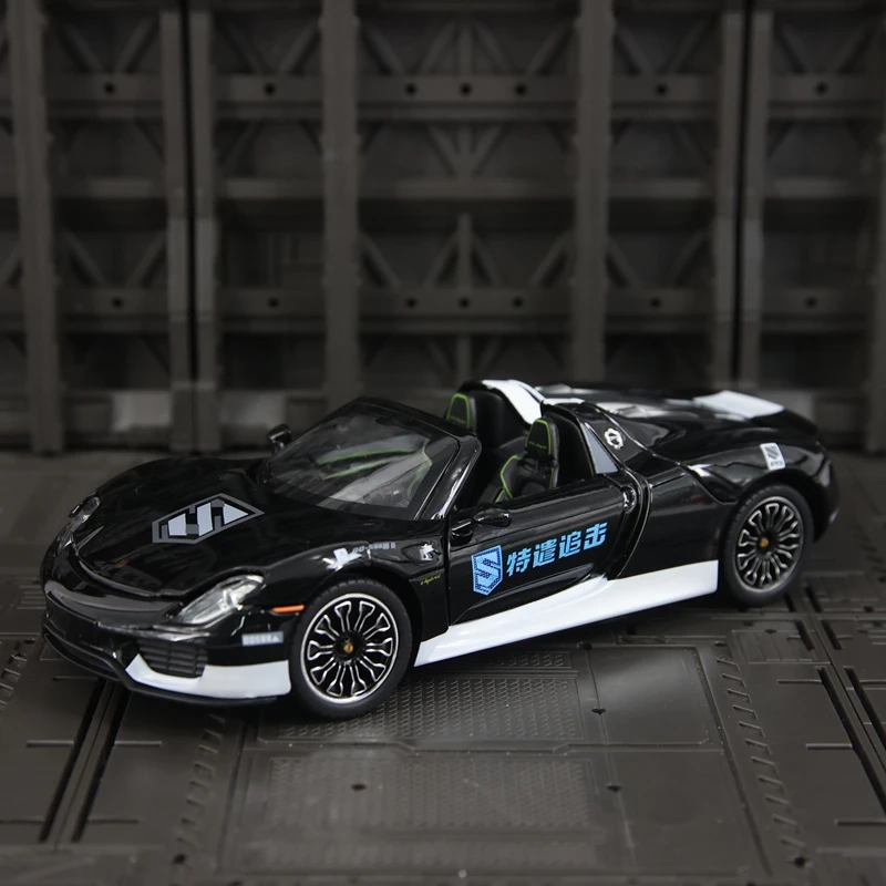 

CCA 1:24 Simulated Porsche 918 Spyder alloy car model ornament, collectible car door can be opened, convertible supercar