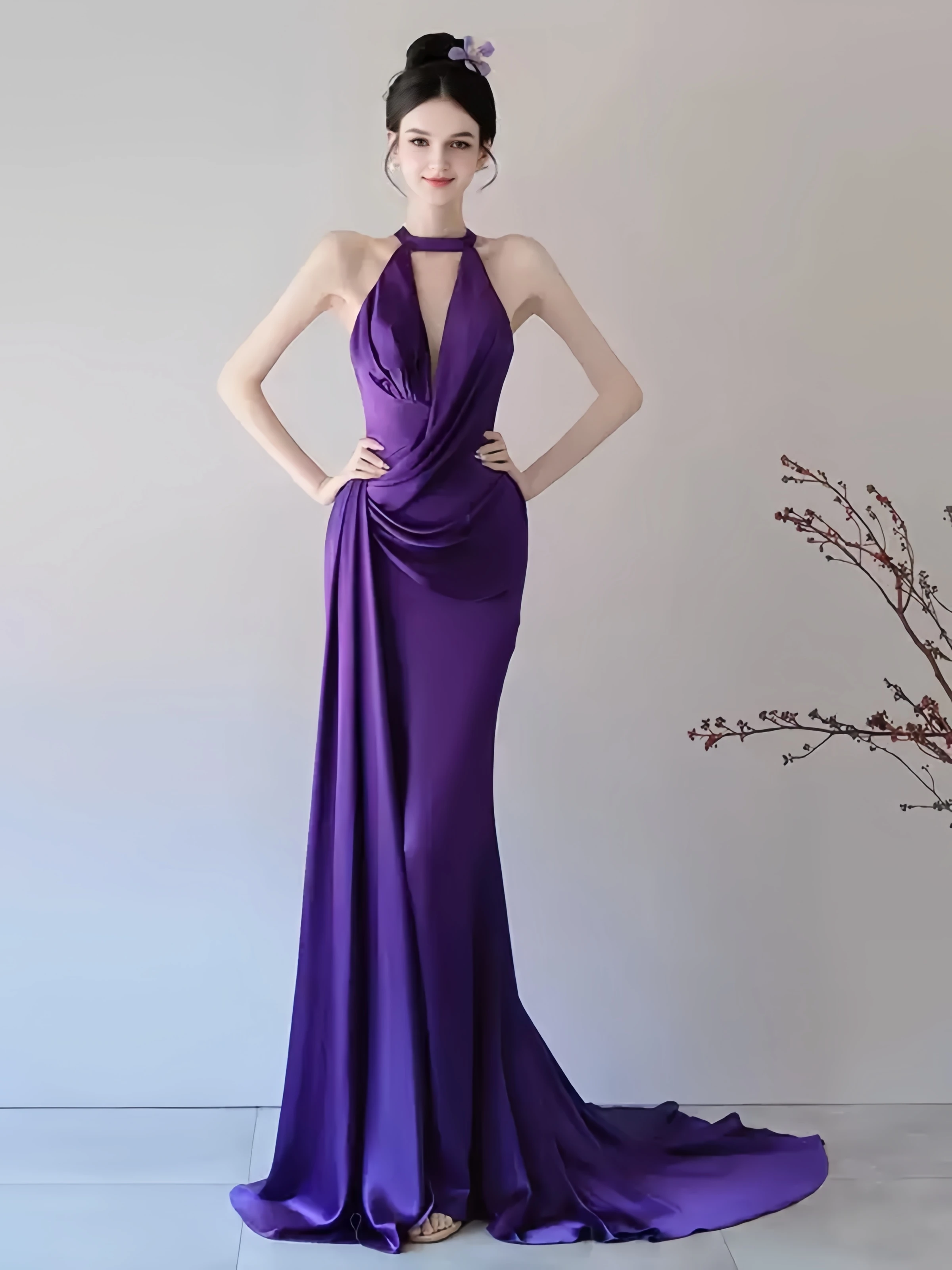 Precioso vestido de noche morado con escote en V profundo, falda estilo cuello colgante, cola con abertura lateral, adecuado para vestido Formal de fiesta para banquete para mujer