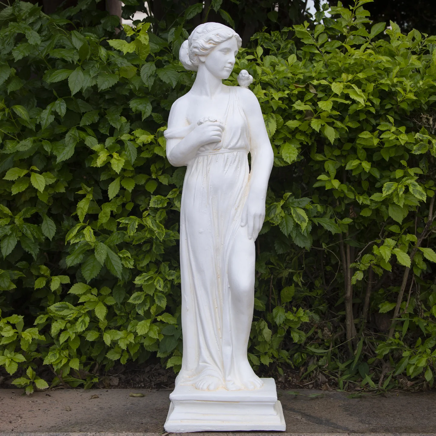 European style character statue courtyard outdoor decoration cross-border foreign trade magnesia clay crafts home