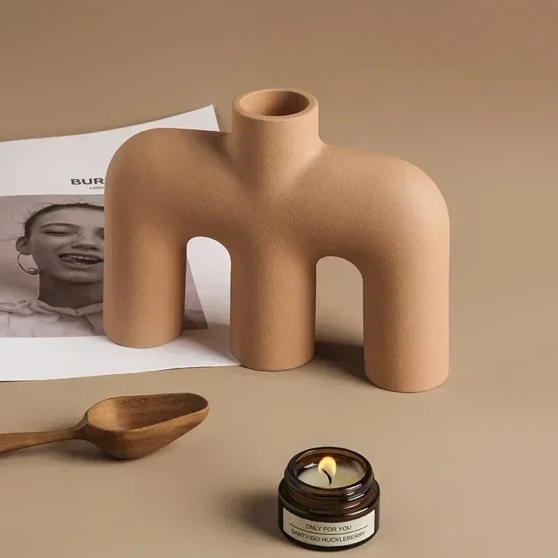 Jarrón de cerámica geométrico Ins Wind creativo, adorno para porche, sala de estar, dormitorio, mesa de comedor de escritorio, decoración artística para el hogar