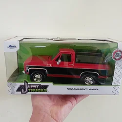 Blazer de aleación fundido a presión para adultos, BLAZER SUV, camioneta todoterreno, modelo de coches, Colección clásica, regalos de exhibición, recuerdo, escala 1:24, 1980