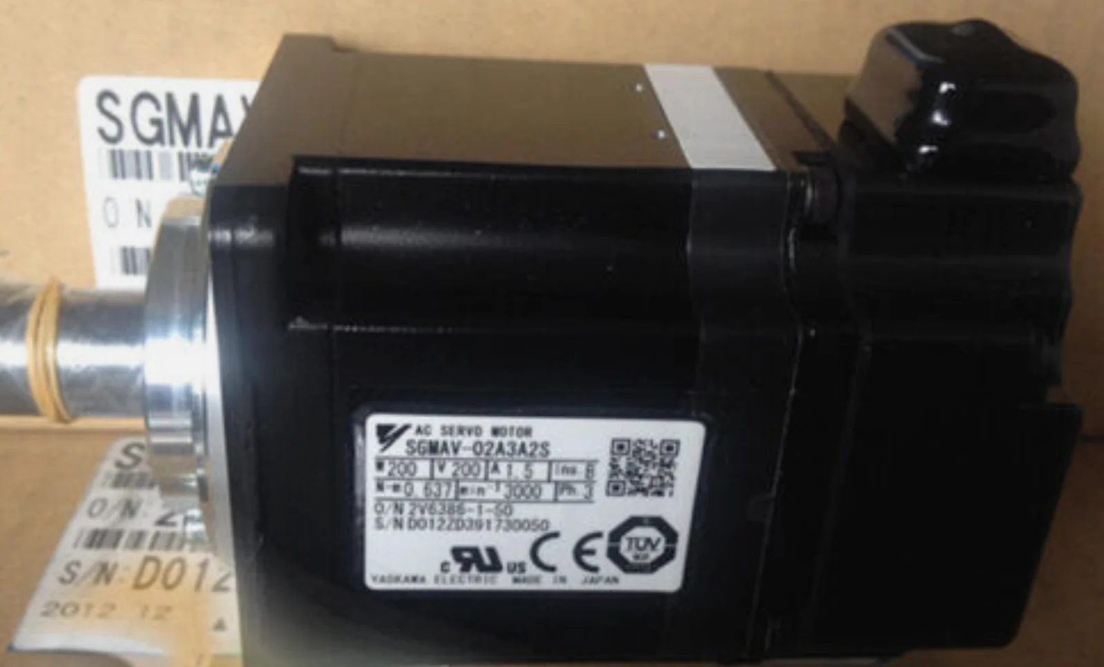 

SGMAV-02A3A2S Brand New Servo Motor，SGMAV 02A3A2S，Fast shipping