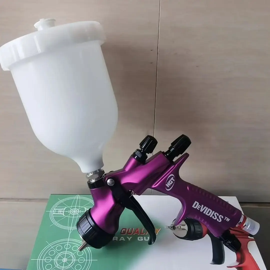 

Комплект краскопульта DeVidiss HVLP Pro Te20 Lite с удобной рукояткой, сопло 1,3 мм для профессиональной покраски автомобилей, простое обслуживание