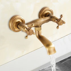 Vintage Copper Kitchen Faucet Hot Cold Water Mixer Tap Double Handle Sink Faucet Wall Mounted Water Tap for Home Bathroom