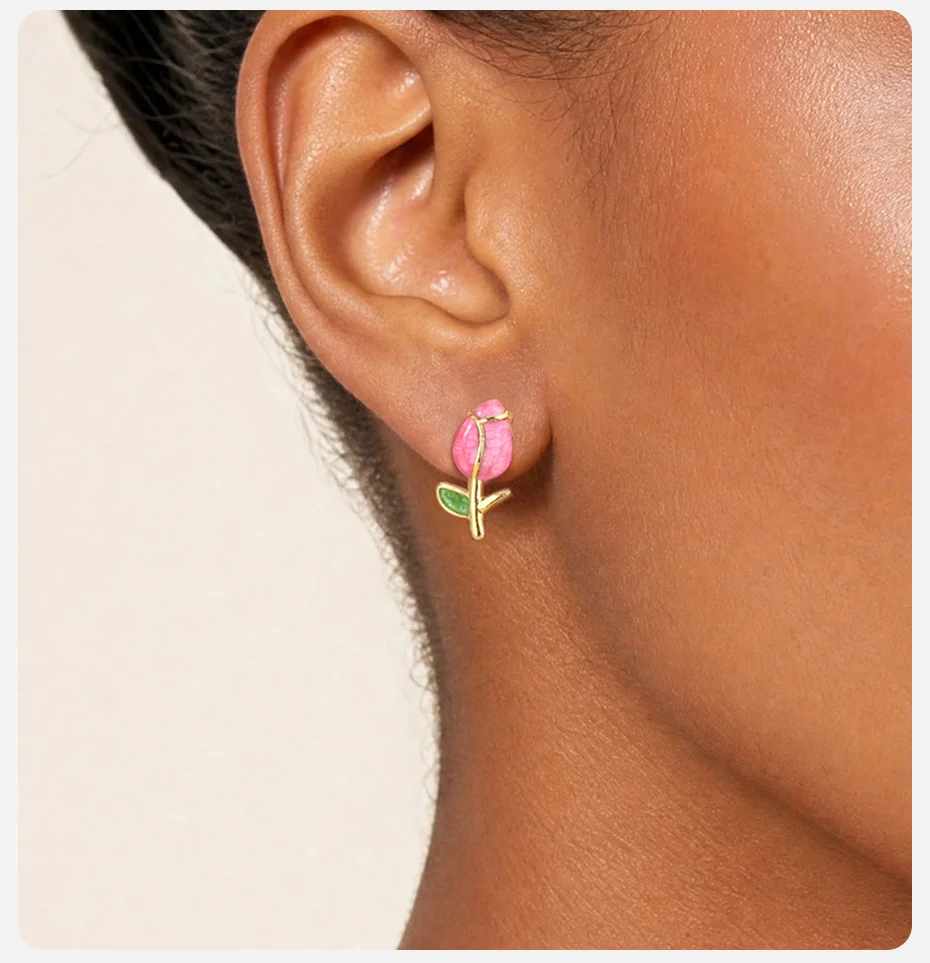 Vnox vergoldete Rosenblüten-Ohrringe für Damen, Edelstahl, niedliche rosa Emaille-Ohrstecker, französischer Stil, ästhetischer Schmuck – Detail 3