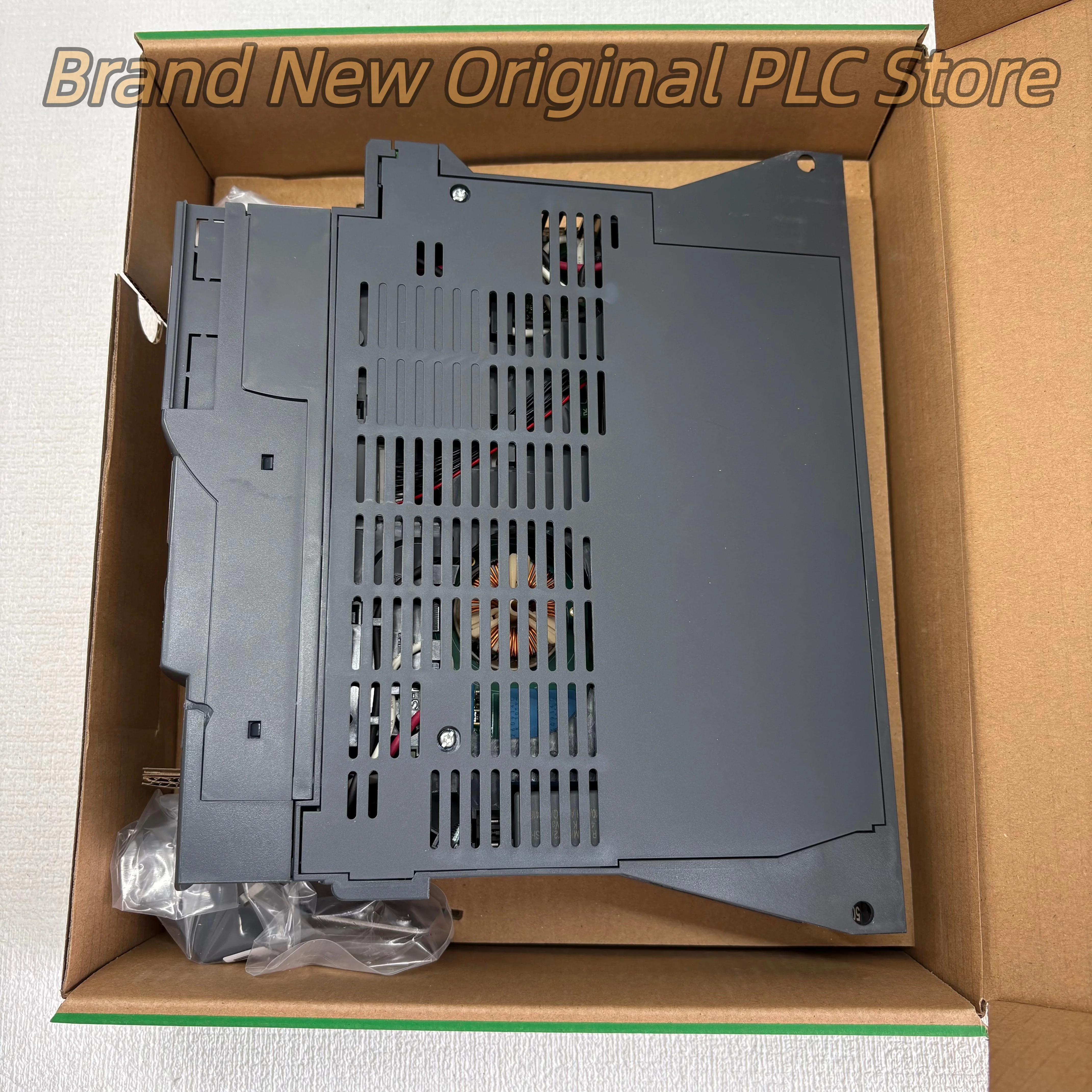 New  ATV320U07N4B variable frequency drive  original
