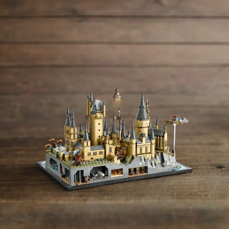 

2660PCS castle and venue creative building blocks building castle building blocks toys children Adult birthday gifts