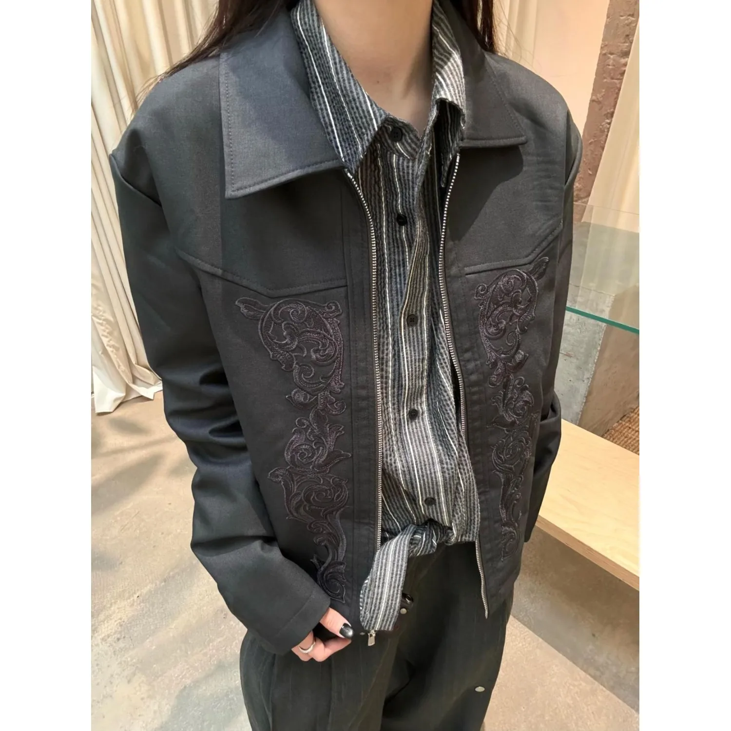 

Осенне-зимняя куртка больших размеров с вышивкой, свободного кроя, CleanFit, верхняя одежда для мужчин и женщин, модный дизайн