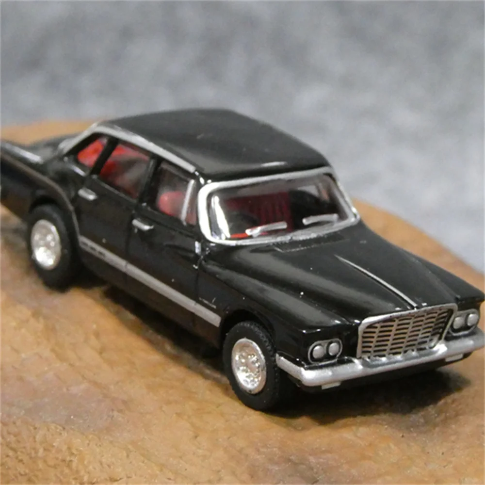 1/87 HO Scale Alloy Car Model Chrysler Valiant S Series Car Model Train Scene Miniature Collection Sand Table Landscape