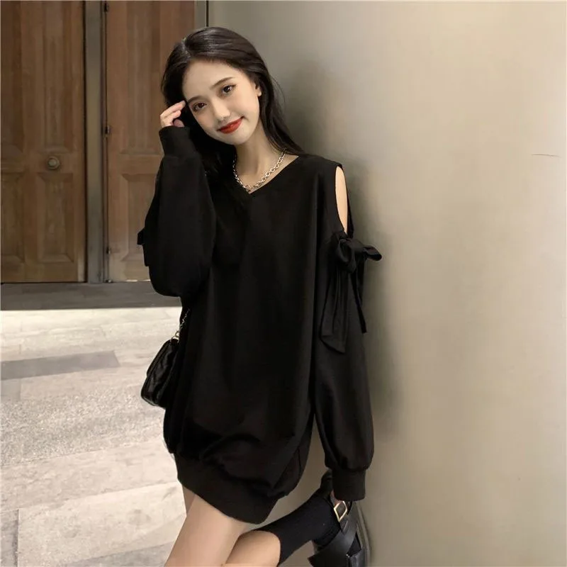 Zoki Sweet Bow Off Shoulder Sweatshirts Women Long Sleeve Casual Loose Korean Tops Fashion V Neck Hollow Out Design Sweatshirts