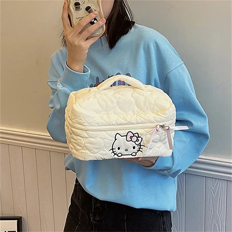 

Sanrio Hello Kitty My Melody Cosmetic Bag Cartoon Portable Wash Bag Corduroy Cosmetic Hand Carry Storage Bag Coin Purse Gift