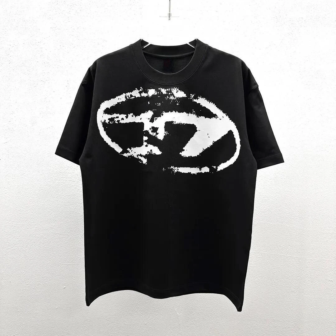 2026 new Vintage Distressed Oval Graphic T Shirt Unisex Black Short Sleeve Tee Streetwear Casual Loose Top