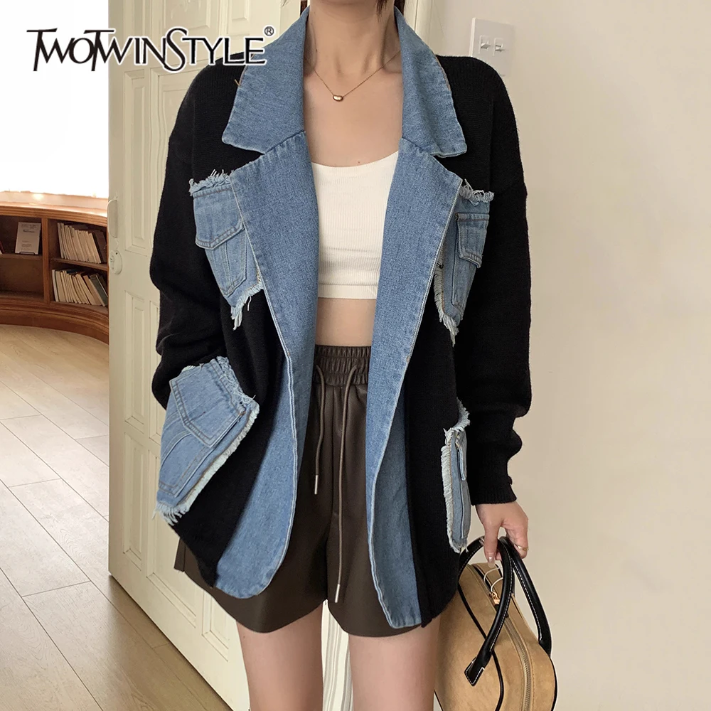 

TWOTWINSTYLE Colorblock Splcied Pockets Jackets For Women Lapel Long Sleeve Patchwork Denim Vintage Coat Female Fashion Clothing