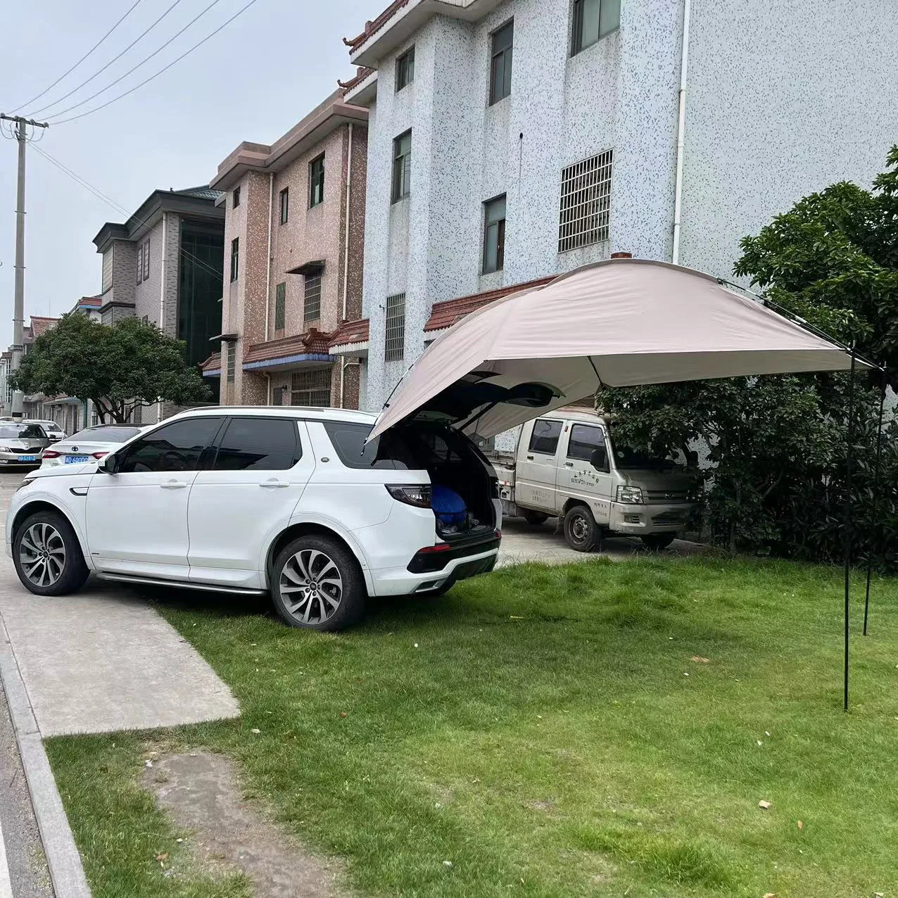 High Quality Portable RV Rear Tent Motorhome Camping Multi-person Rainproof