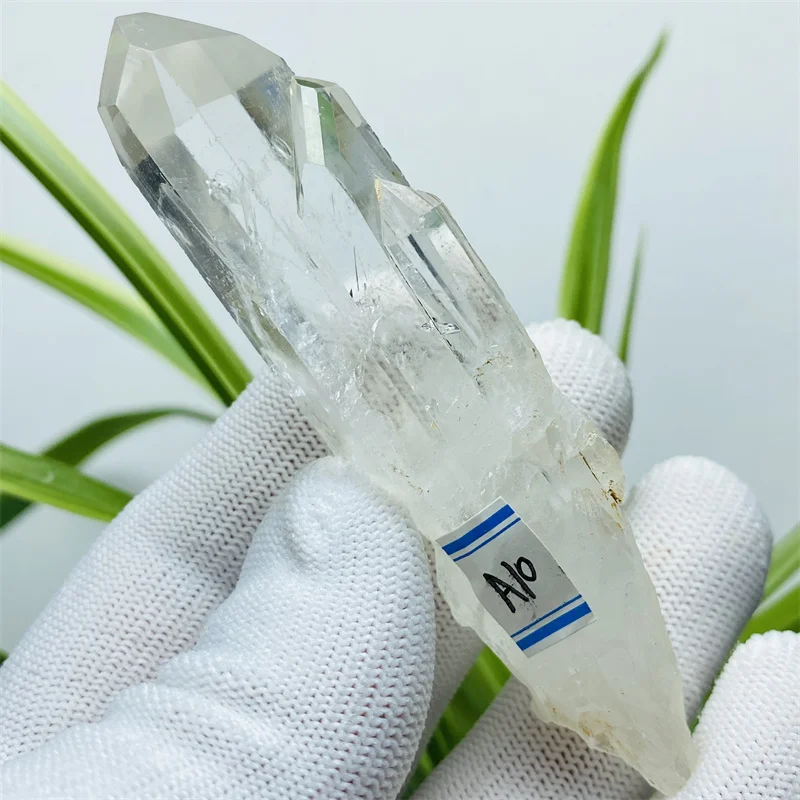 

100% Natural Raw Quartz Crystal Tower Wand Point Spiritual Healing Crystals Chakra Energy Home Decor