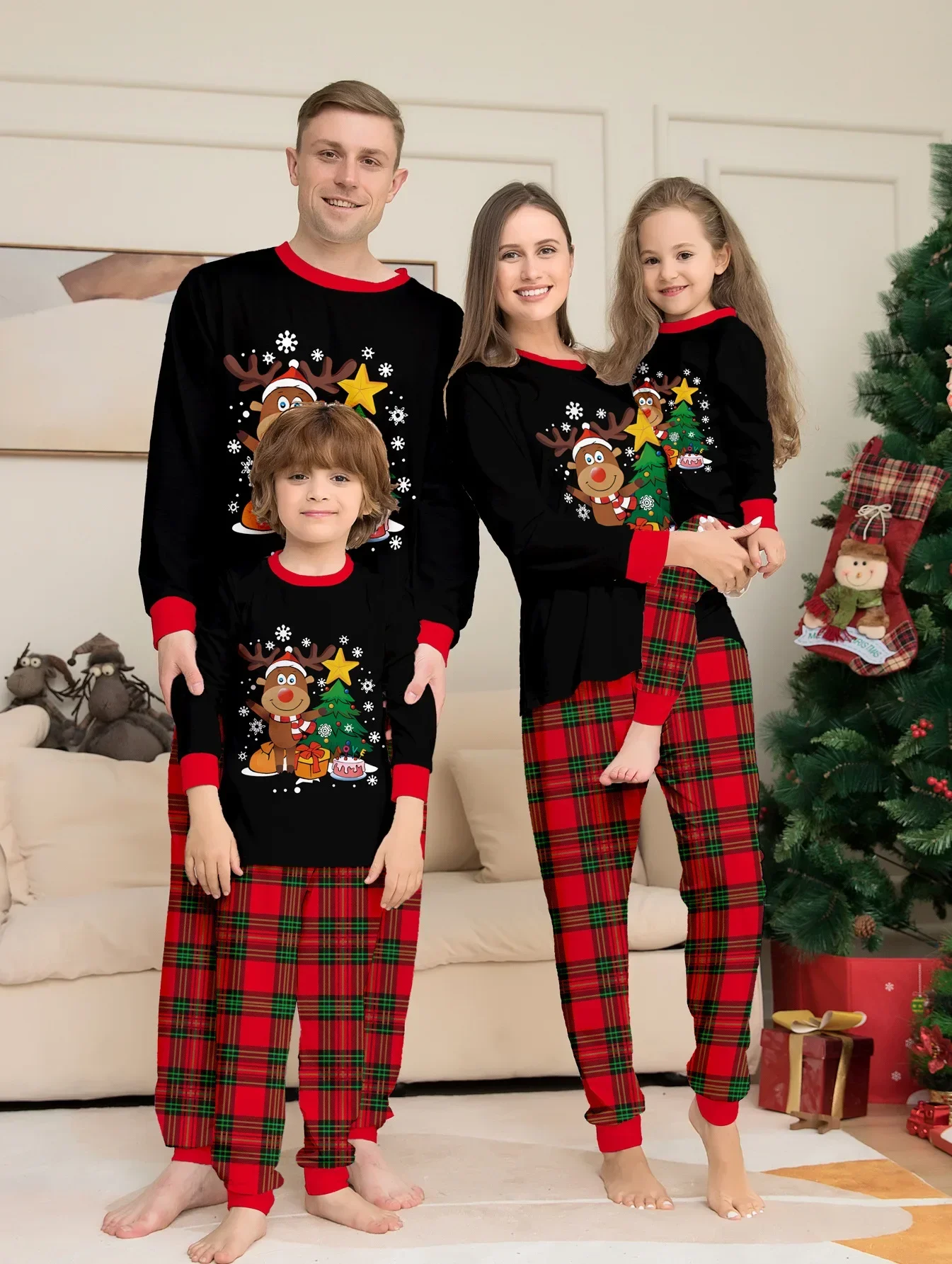 Christmas Family Matching Outfits Cartoon Elk Print Pajamas Set Cute Soft Sleepwear Women Men Boys Girls Clothing Sets Xmas Look