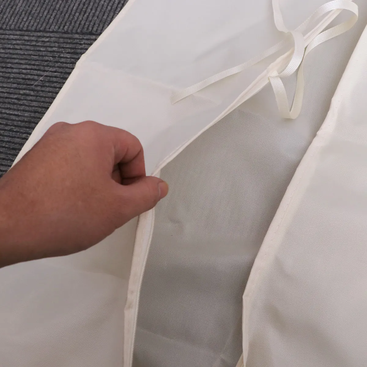 Oxford Cloth Floor Standing Fan Cover Size L, Beige Dustproof Protective Sleeve with Zipper and Ties