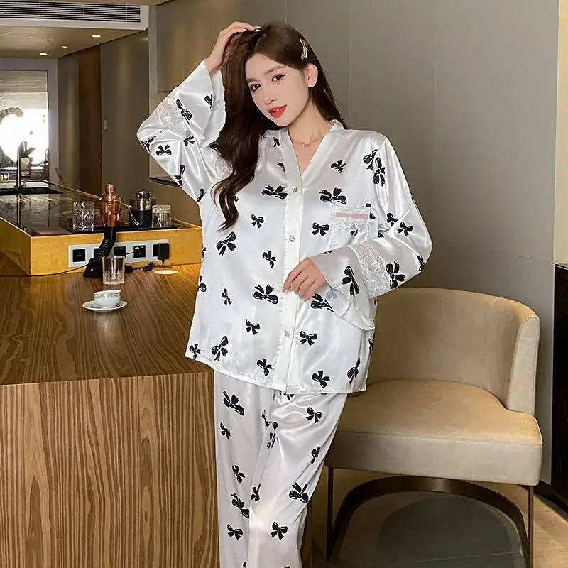 Ice and Snow Silk Pajamas Sleepwear Women Pijamas Ins Style Thin Silk Unique Lace Splicing Design Long-sleeved Loungewear