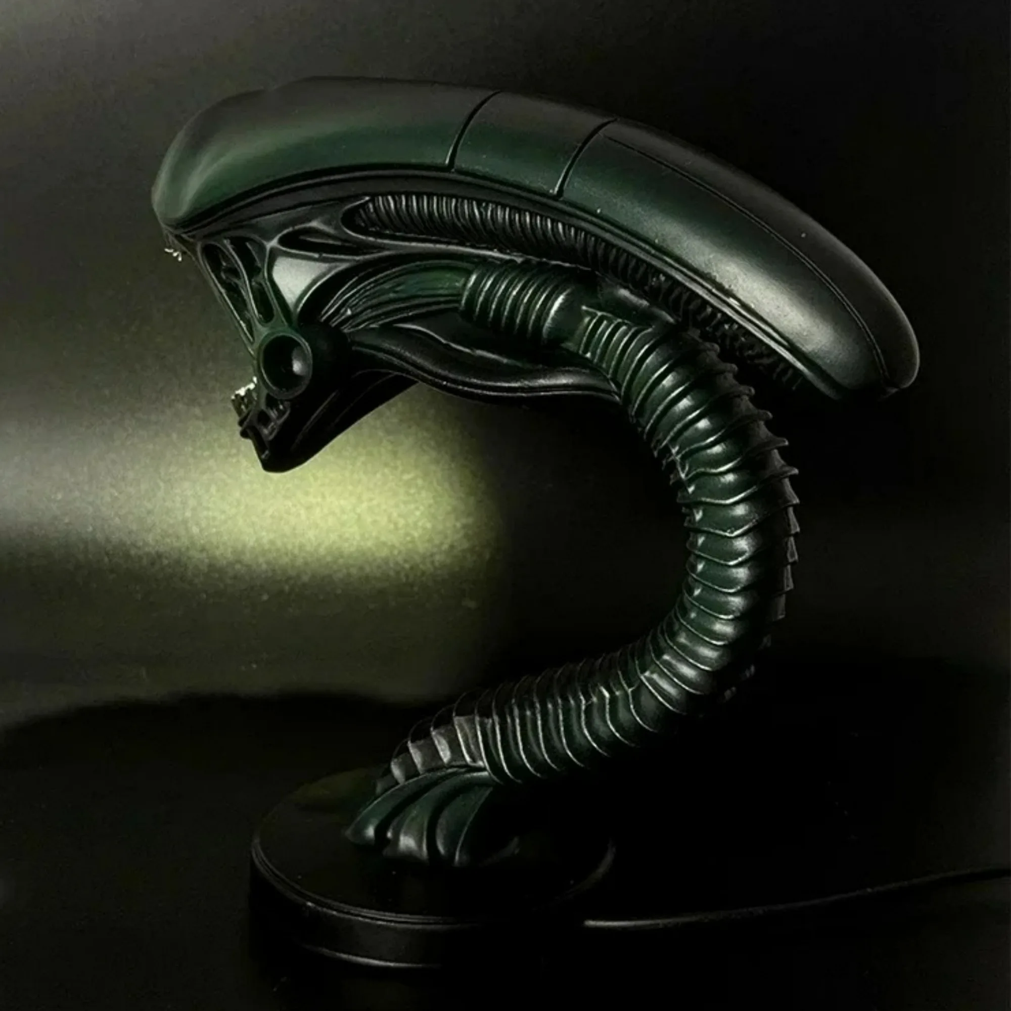 โคมไฟรูปปั้นเรซิ่นเอเลี่ยน สำหรับตกแต่งห้องนอน รูปทรงสิ่งมีชีวิตจากนอกโลก ใช้ตกแต่งบ้าน