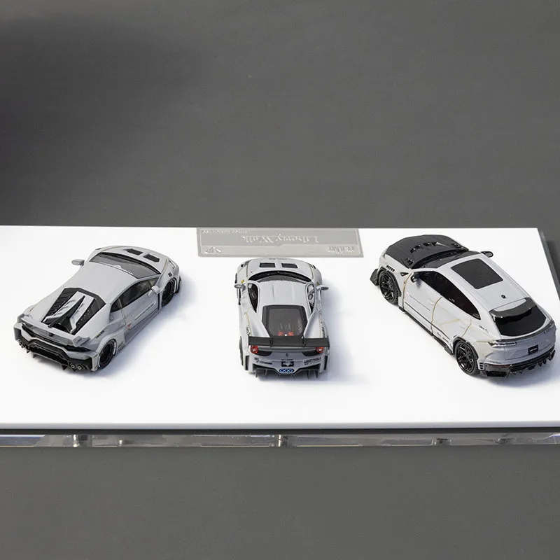 รถของเล่นโลหะผสม Flame 1/64 LP610 Huracan GT URUS 458GT LBWK ของสะสมโมเดลรถหล่อขึ้นรูป ของขวัญสำหรับเด็กผู้ชาย