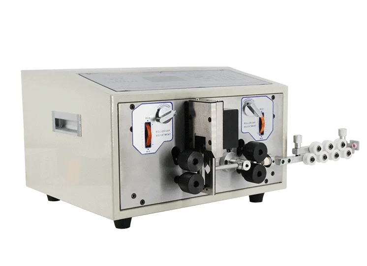 ماكينة تجريد وتقشير أسلاك الكمبيوتر الأوتوماتيكية 0.1-8 مم2