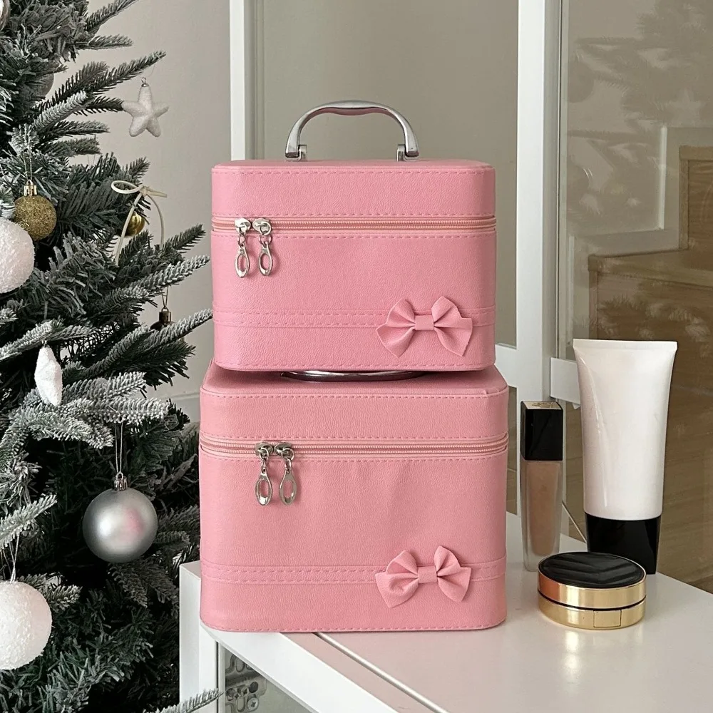 

Pink Bow PU Leather Makeup Bag Portable Large Capacity Skincare Product Storage Box Waterproof Alloy Handle Handheld Makeup Case